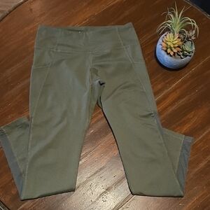 Old Navy Active Olive Leggings